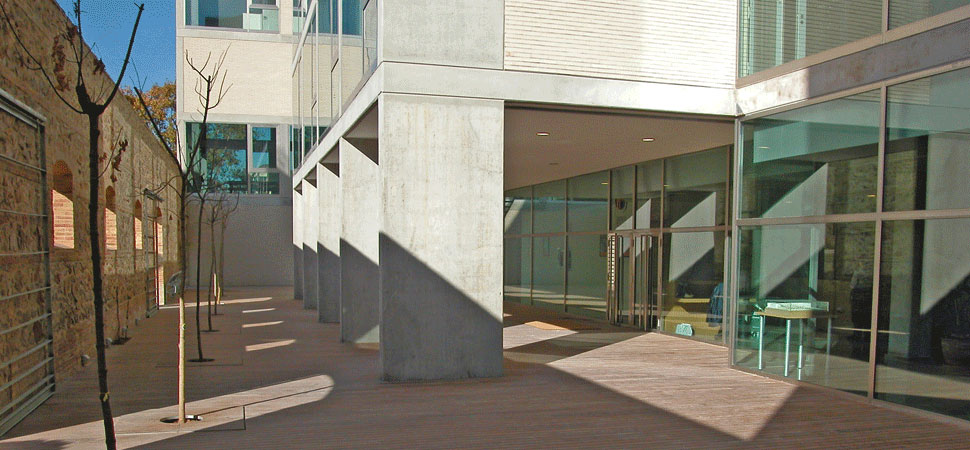 centro deportivo cultural la petxina, valencia (4)